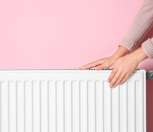 Heizung wird nur oben warm? Wir erklären warum! Heizung wird nur oben warm
