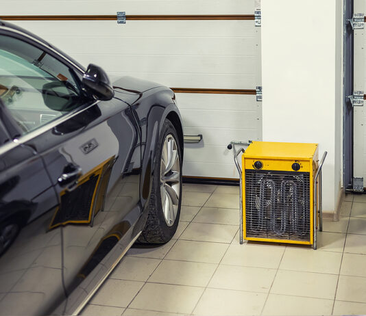 Heizung für Garage Elektrischer Heizlüfter in einer Garage